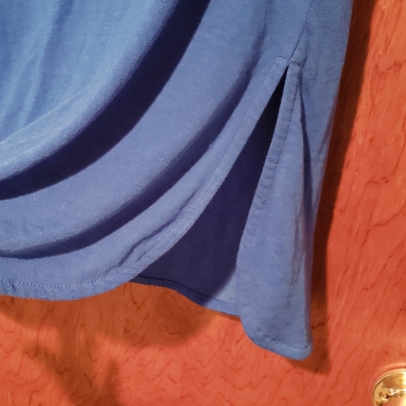 Women's Shirt - Picture 4 of 4